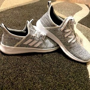 Adidas cloudfoam shoes